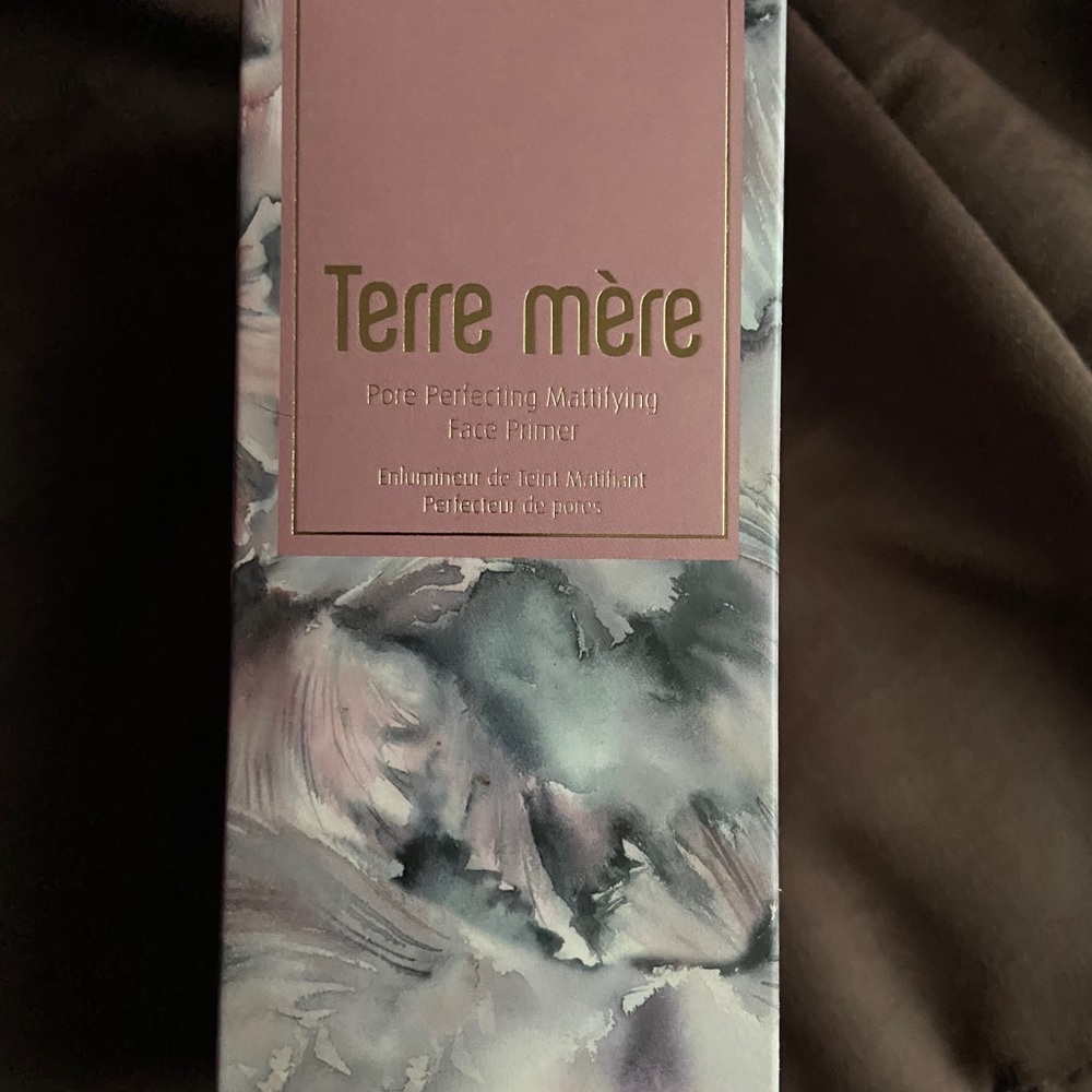 Terre mere matte face primer